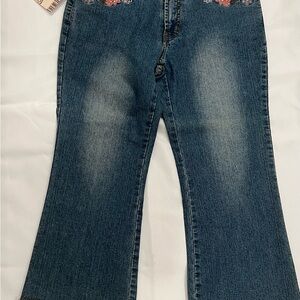 Elegant Denim Flare Jeans